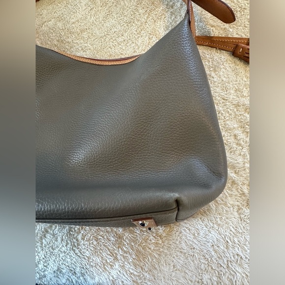 Dooney & Bourke pebbled leather gray purse - Picture 10 of 16